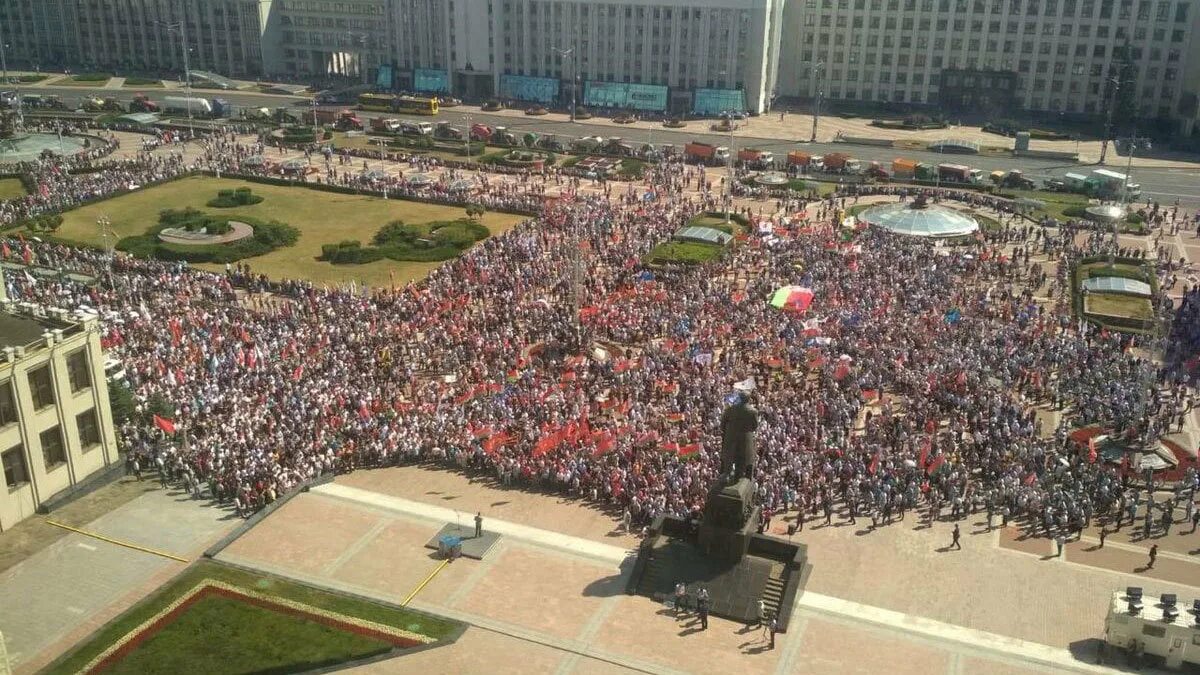 Митинг против Лукашенко 2020. Митинг в Минске 16 августа 2020. Митинги в Белоруссии против Лукашенко. Протесты в Беларуси 2020 за Лукашенко. Митинг августа