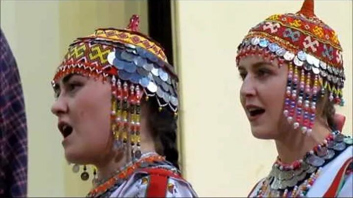 Нация чувашка. Народы россии чуваши. Чувашские традиции и обычаи. Чуваш видео. Чуваш видео.