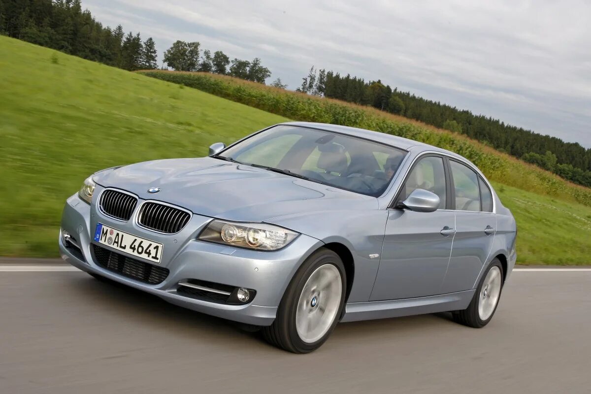 Bmw 2009 г. Bmw 320d coupe 2009. I 335 bmw 2009. Бмв 2009г. Bmw 2009 г.