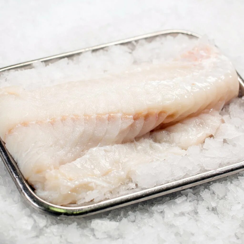 Cod fillet. Филе трески. Палочки из филе трески. Филе трески в кармашках.