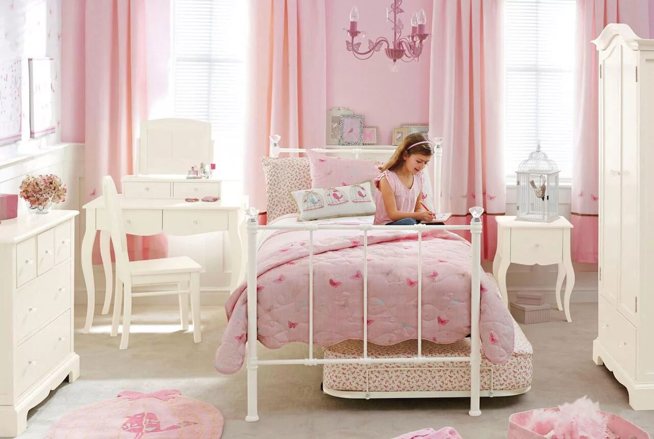 Красивая комната для девочки. Спальня для девочки. Детская в розовых тонах. Спальня комната для девочки. Красивые комнаты для девочек.
