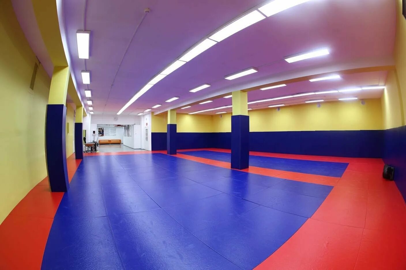 12а, ск «свиблово». борцовский зал самбо. центр боевых искусств нововоронеж. зал богатырь нгту. олимпийская деревня 80 тренажерный зал.