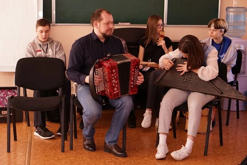 Дши 12 челябинск. Юрфак музыка. Дши 12 белово. Юрфак музыка. Факультет предмет музыкальный.