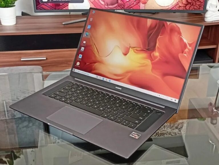 Купить ноутбук matebook 16. Хуавей д16 ноутбук. Ноутбук Huawei MATEBOOK d16. Huawei MATEBOOK 16. Ноутбук Хуавей MATEBOOK D 16.