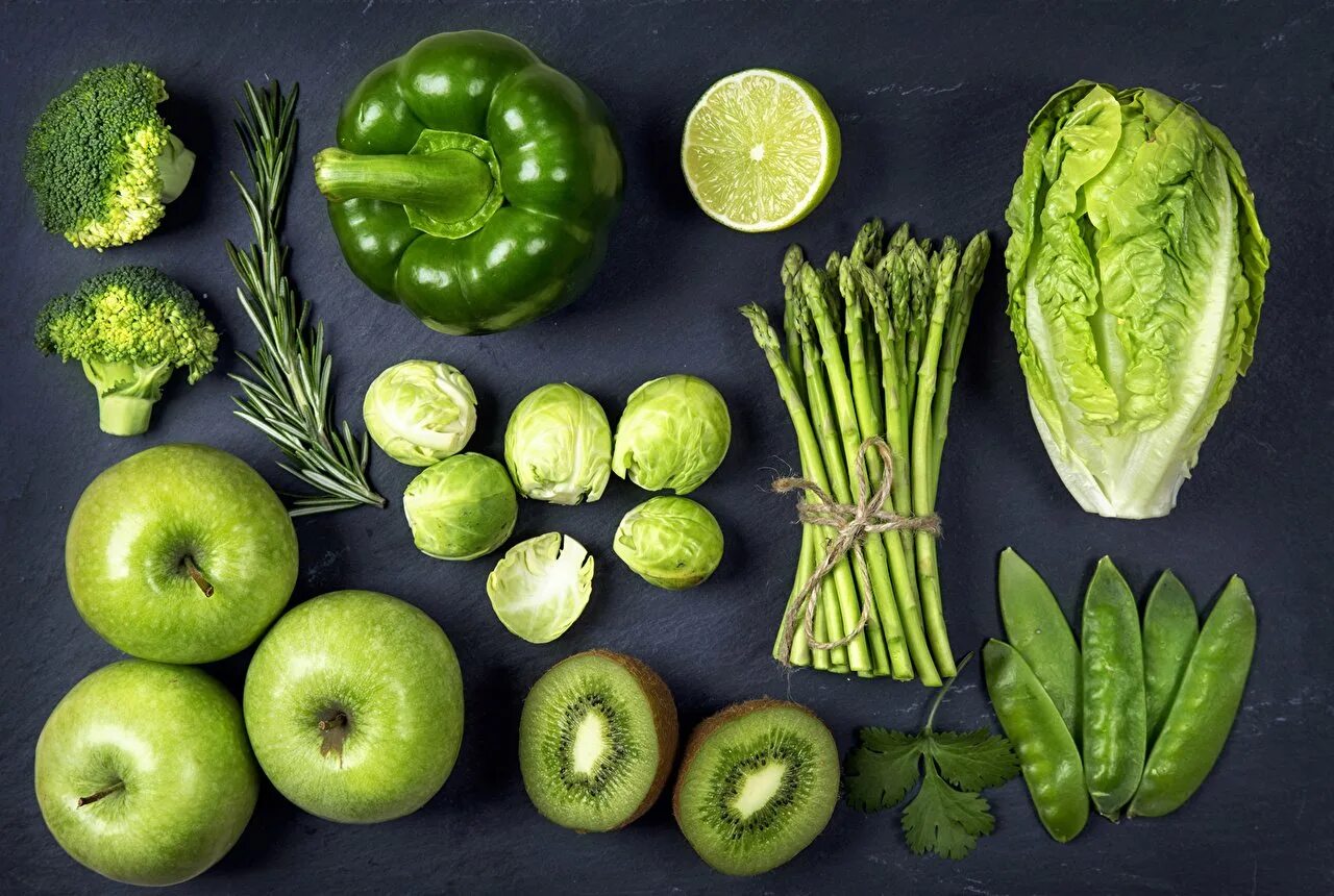 Зеленая ел какая какое. Зеленые овощи. Зеленый фрукт. Зеленые овощи и фрукты. Круглый зеленый овощ.