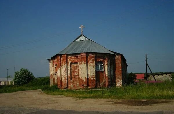 Село стариково. Храм Усекновения главы Иоанна Предтечи Новогуслево. Новогуслево Талдомский район Церковь. Церковь Усекновения главы Иоанна Предтечи в Козлово село Новогуслево. Храм в Новогуслево Московская область.