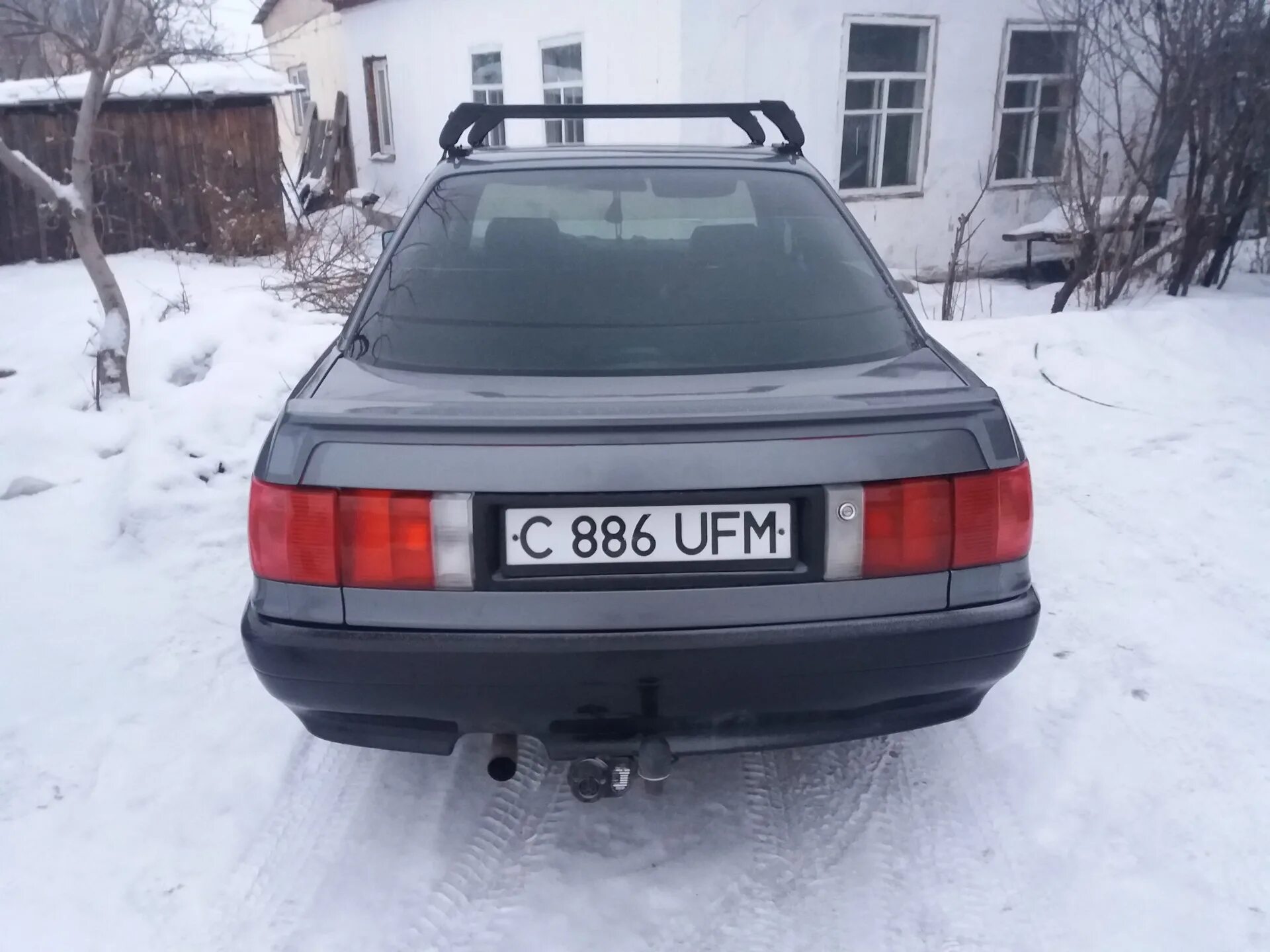 Багажник Ауди 80. Audi 80 b3 багажник. Багажник Ауди 80 б3. Ауди 80 купить бу на авито