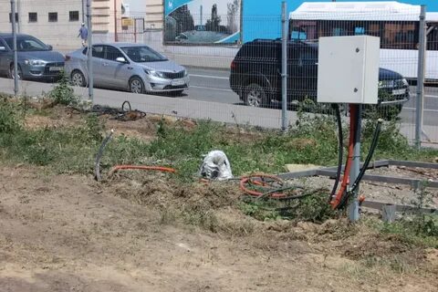 Возле 1