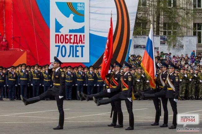 День Победы 2015 Новокузнецк. Фото парада Победы 2015 в Москве Фаворский. Проезд 70 летию Победы. Район 70 летие победы