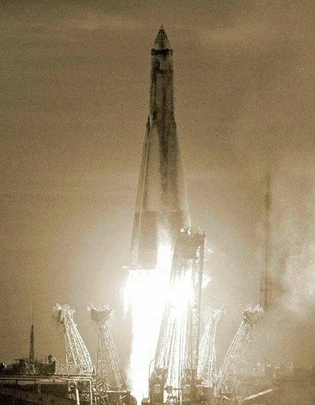 1а. космодромы россии байконур. роберт годдард. мирный архангельская область космодром плесецк. ракета на космодроме байконур.