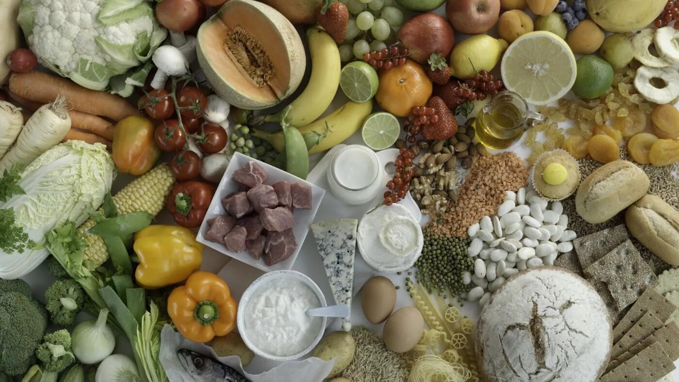 Белок для мышц. Продукты влияющие на вес. Правильное питание для здорового образа жизни. Здоровое и вредное питание. Жиросжигающие продукты для похудения.