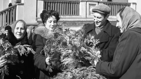 Весна начинается с подготовки подарка для женщин