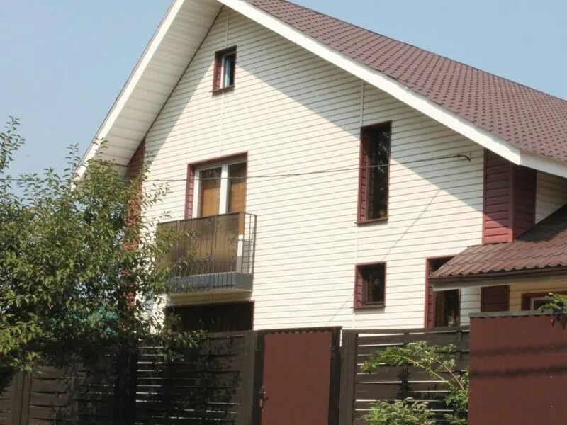 Дом старый оскол. Продаётся 2-этажный дом225 кв м. Оскол жилье. Старый оскол купить коттедж ул. Ижс казацкий.