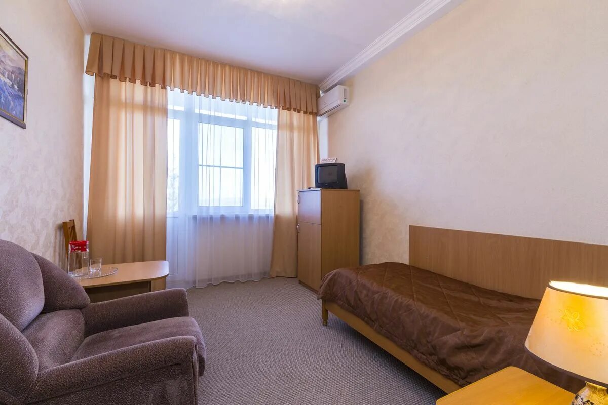 Санаторий северокавказский ессентуки. Санаторий шахтер ессентуки. Ессентуки санаторий отзывы. Ессентуки санаторий отзывы. Шахтер санаторий 3 ессентуки.