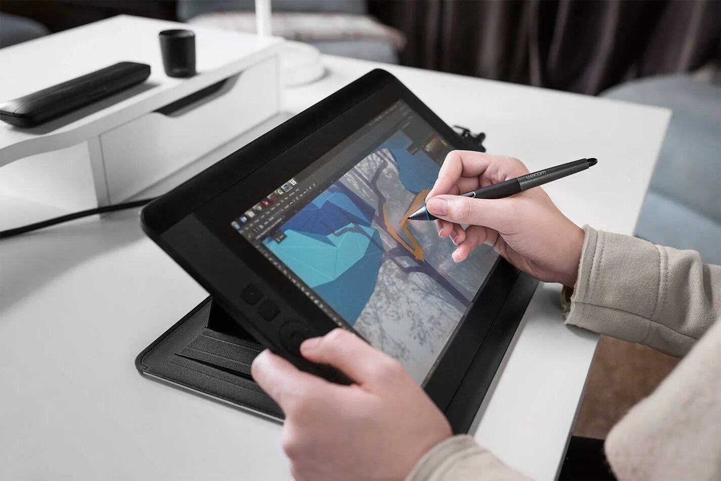 Wacom Cintiq 13hd. Планшет Wacom Cintiq 13hd. Wacom Cintiq 16 dtk1660k0b. Cintiq 13hd Cable. Как подключить планшет wacom