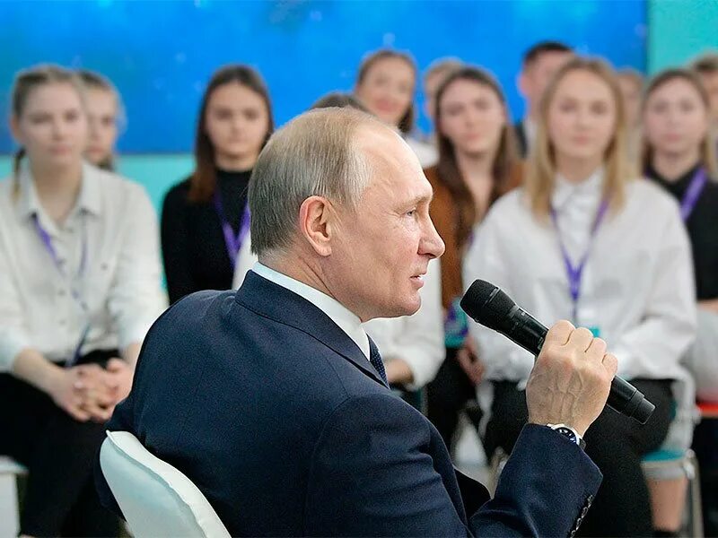 Выступления перед молодежью. Выступления перед молодежью