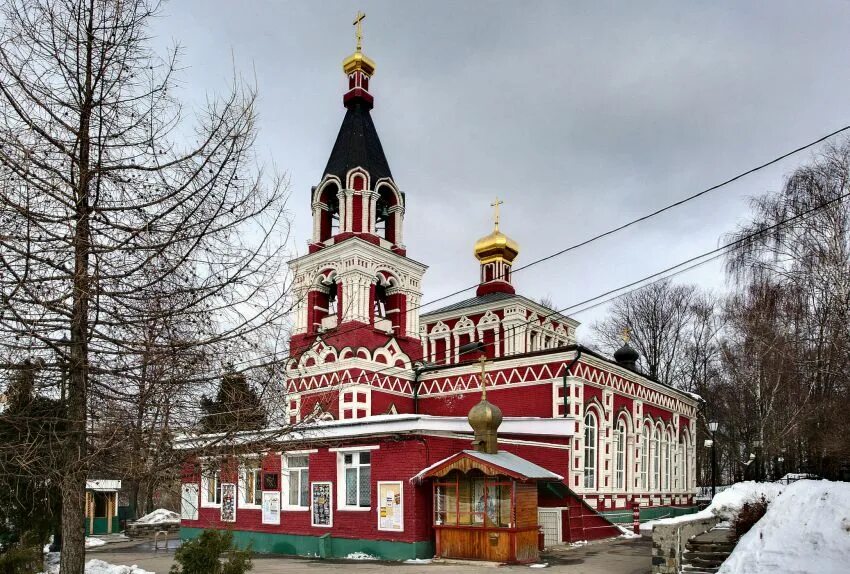 Храм параскевы пятницы в москве. Храм в кузнецке параскевы. Храм параскевы пятницы в качалове. Старокачаловская 8 храм великомученицы параскевы пятницы. Храм параскевы пятницы в москве.