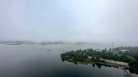 Остров закрывал
