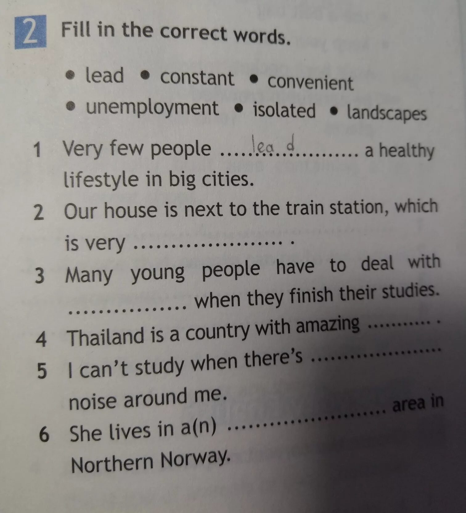 Fill in correct word 6 класс ответы. Fill in the correct Word. Very few people. Match the Word combinations with their Definitions ответы 7 класс lead unhealthy Lifestyle. Very few people lead a healthy.