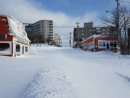 Северные города канады