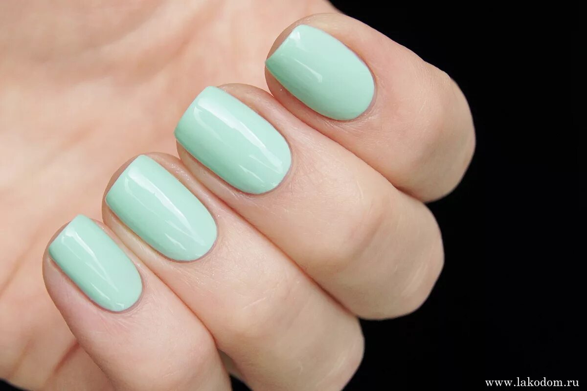 ногти цвета тиффани. маникюр цвета тиффани. тиффани нейл. маникюр цвет тиффани. маникюр цвета тиффани.