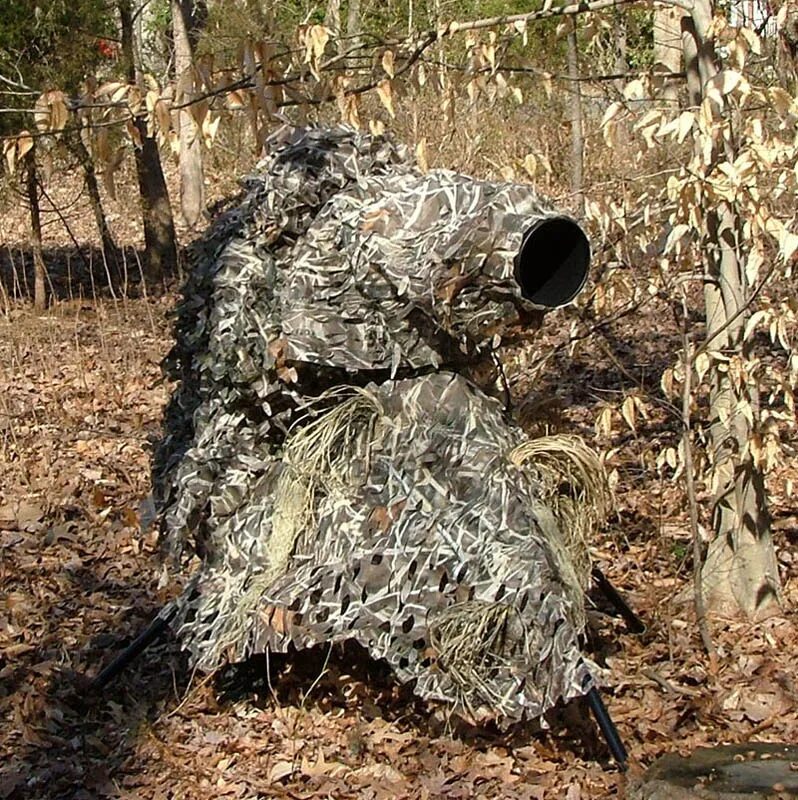 Замаскированный или замаскированы. Маскировка. Смешной камуфляж. Снайпер в укрытии. Камуфляж прикол.