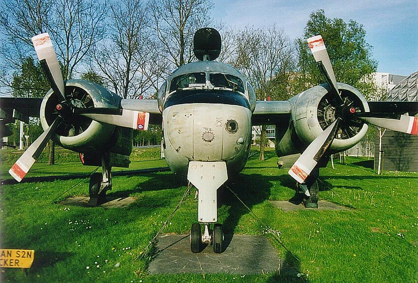 Самолёт s2a трекер. Cs2 tracker. Grumman s2f tracker. Cs2 tracker. Tracker 2 1.