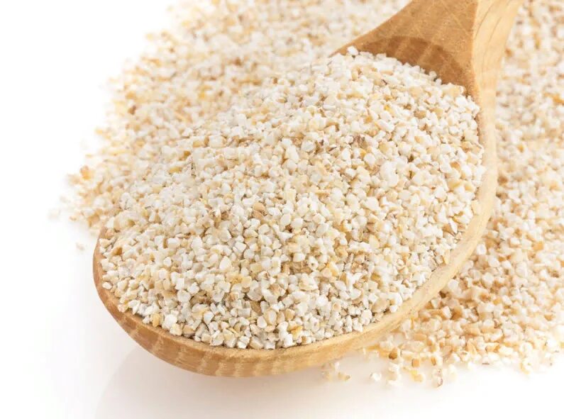 Ячневая крупа растение. Крупа ячменная ячневая. Крупа сечка ячневая. Царь ячневая крупа. Из чего делают ячку.