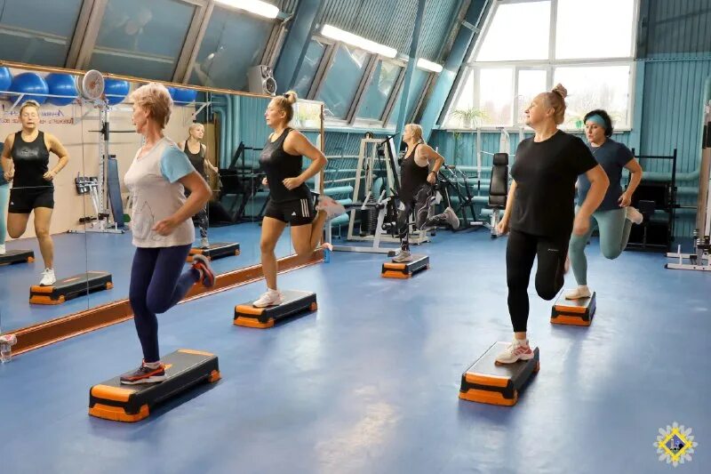 Инструктор методист по физической культуре и спорту. Инструктор методист. Картинки инструктор методист спортивной школы. Инструктор методист по спорту. Инструктор методист физкультуры.