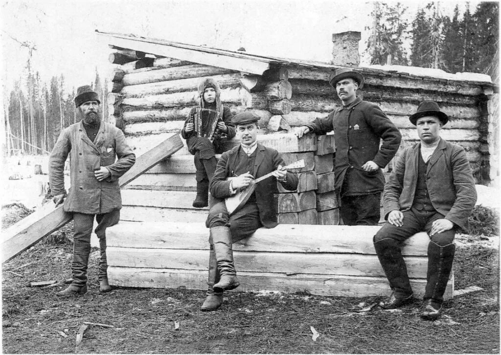 Архангельская Губерния 1910 г. Лесозаготовка в Архангельске 19 век. Лесозаготовка в Архангельской области в 30-е годы. Россия, 1910-е годы.