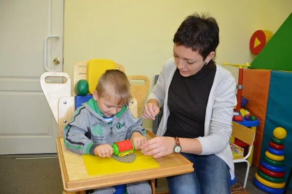 Центр развития детей с овз. Ватутинки реабилитационный центр для детей слуха. центры для детей с овз. реабилитация детей с овз. реабилитационный центр для детей и подростков.