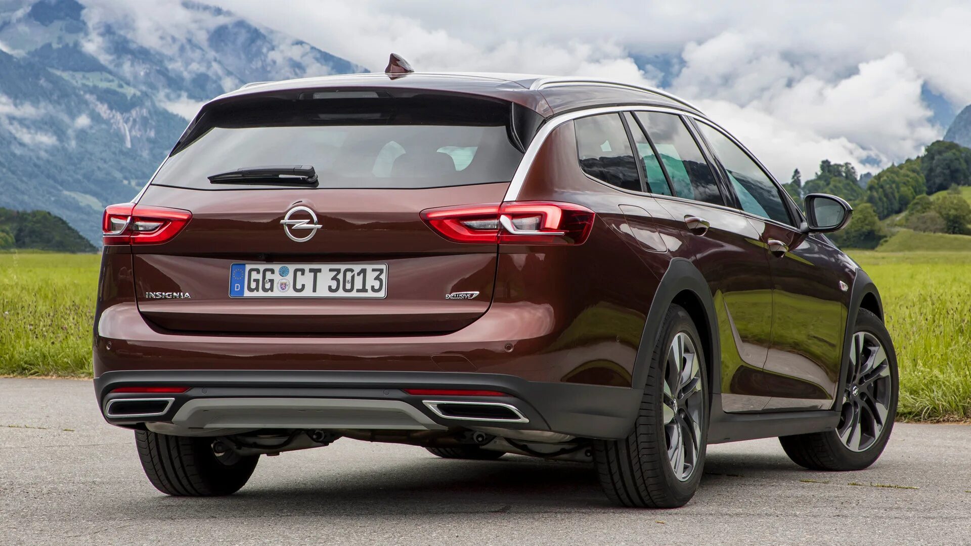 Country touring. Opel Insignia Country Tourer 2018. Опель Инсигния Кантри Турер. Opel Insignia Country Tourer 2021. Опель Инсигния Кантри Турер 2020.