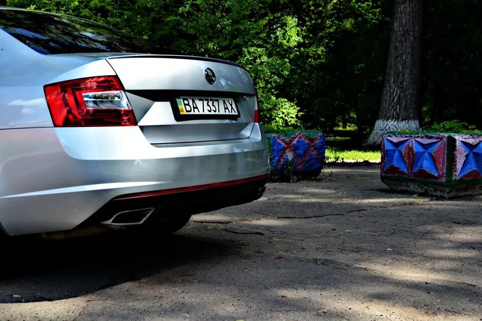 Skoda octavia rs a7 бампера. Octavia a7 FL RS.