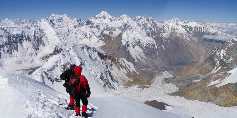 Grand pamir. Поляна Москвина Памир. Пик коммунизма с Поляны Москвина. Пик Санделина.