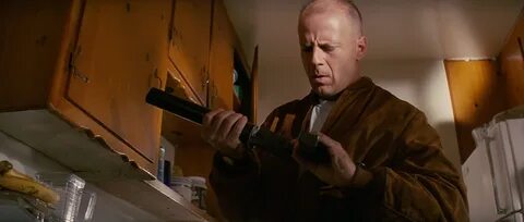 Буч Брюс Уиллис. 