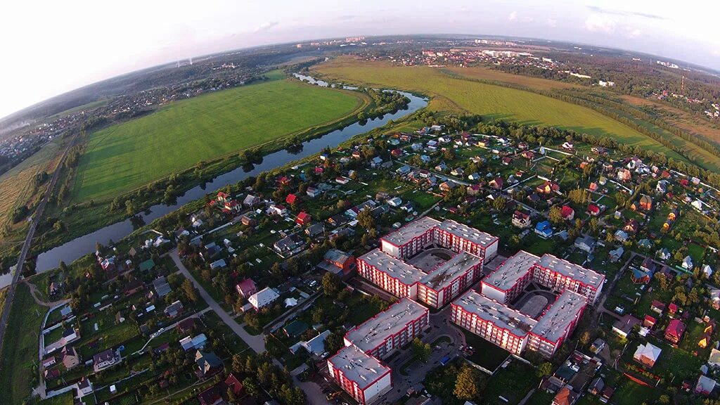 Звенигород московская область отзывы. Микрорайон Шихово. Шихово Московская область Звенигород. Деревня Шихово Звенигород. ЖК Шихово Киров.