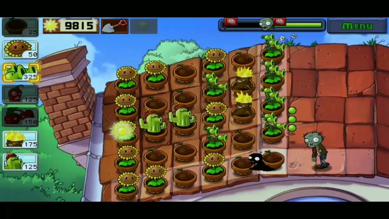 Против зомби на крыше. PVZ 1 геймплей. Растения против зомби геймплей. Растения против зомби крыша. Plants vs Zombies Adventures.