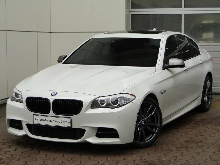 Бмв 5 с пробегом. Bmw 5 series 2012. Bmw 5 525i. Bmw 5er black. Бмв 5 с пробегом.