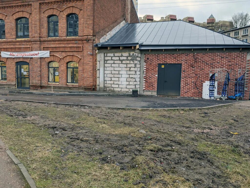 Ул александровская 3. Александровская 3 екатеринбург. Ул александровская 3. Новоалександровская улица санкт-петербург. Ломоносов город александровская улица.