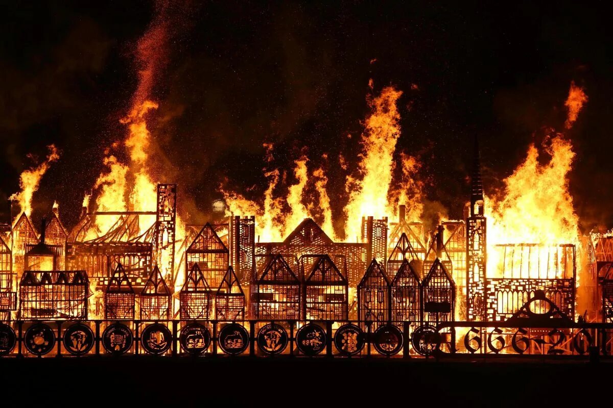 1666 Лондон Великий Лондонский пожар. Великий Лондонский пожар 1666. Великий пожар 1666 года в Лондоне. Лондон 1666 год.
