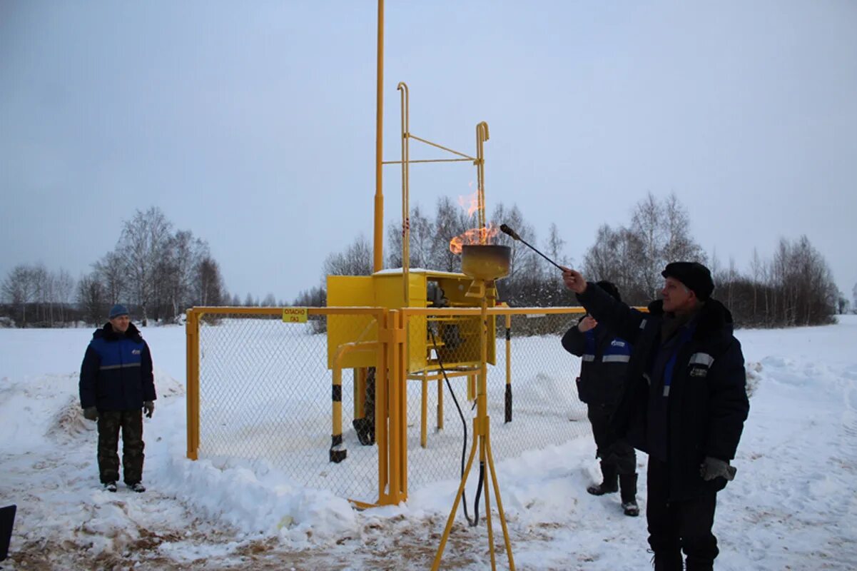 Газификация. Газоснабжение поселка. Газификация села. Газопровод низкого давления. В каком году провели газ