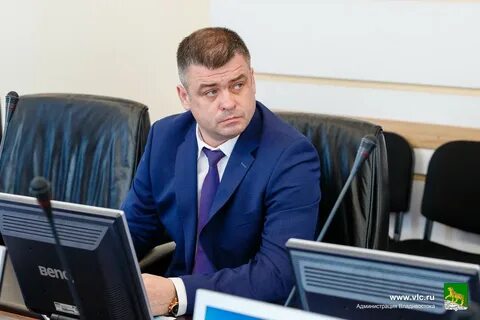 Владивосток директор