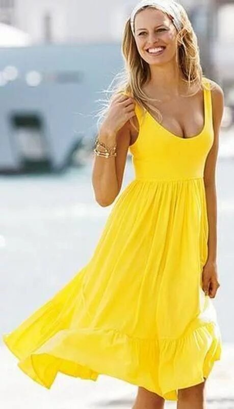 красивый желтый фон градиент. какой бок желтый. какой бок желтый. какой бок желтый. оранжевый квадрат.