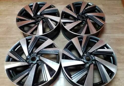 Диски мурано z51. Диски мурано r20. Диски мурано r20. Оригинальные диски nissan. Диски мурано r20.