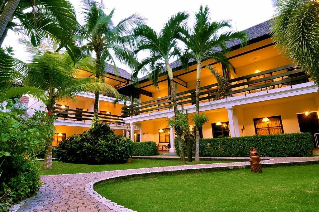 Palms villa