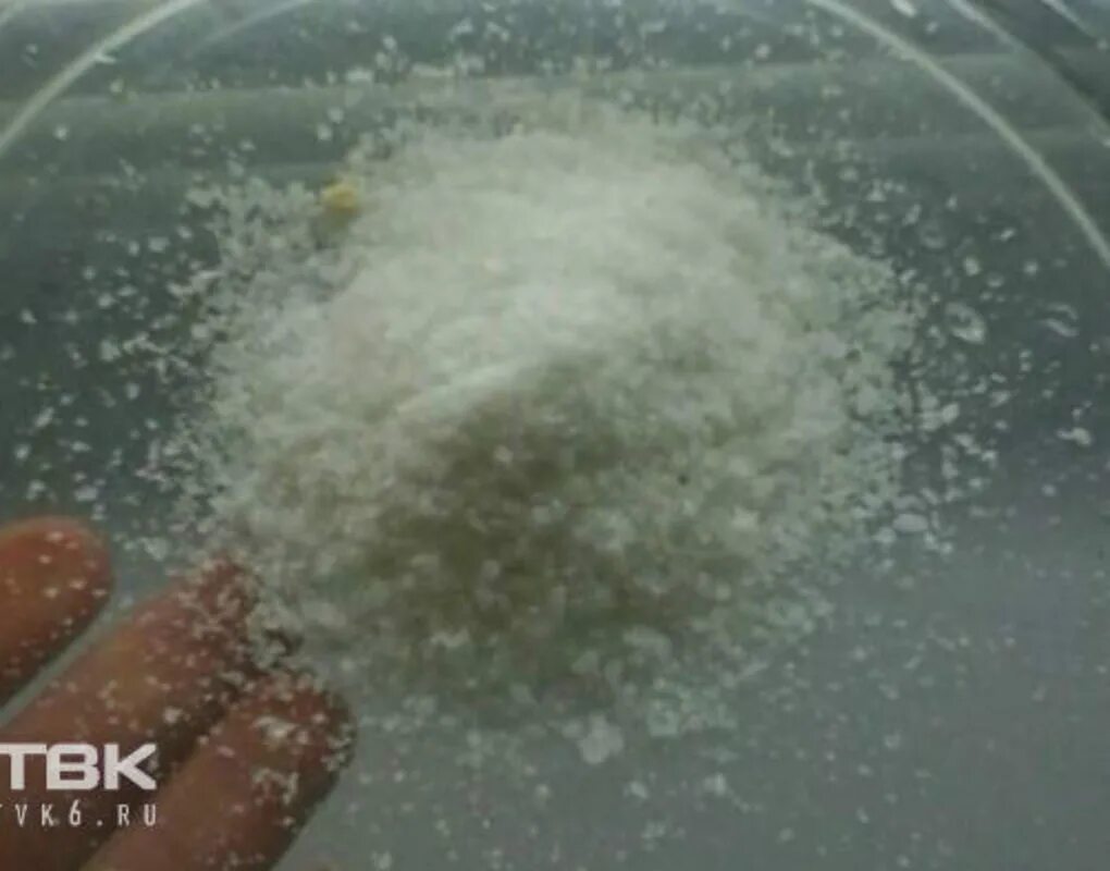 стекло в соли славяночка разоблачение. стекла в соли. Salt on glass. стекло в соли. соли минералы в воде.