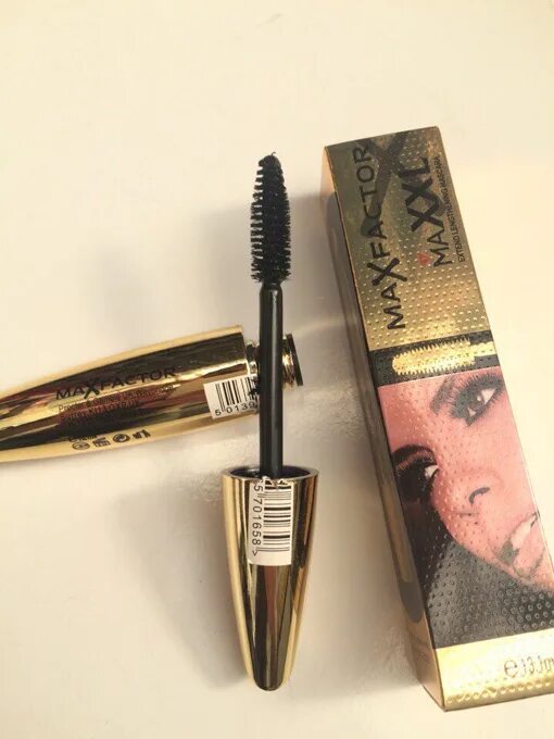 Тушь черно золотая. Тушь Max Factor Золотая. Тушь Max Factor MAXXL Volume Lash Mascara 13.1 ml (Золотая, пушистая) rating. MAXFACTOR тушь Золотая. Тушь Макс фактор щеточки.