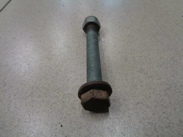 ступичный болт ауди а6 с5. болт верхних рычагов ауди а4. развальный болт а6:с5: алроуд. болты крепления переднего бампера ауди а6 с5. болт ауди а6 с5.