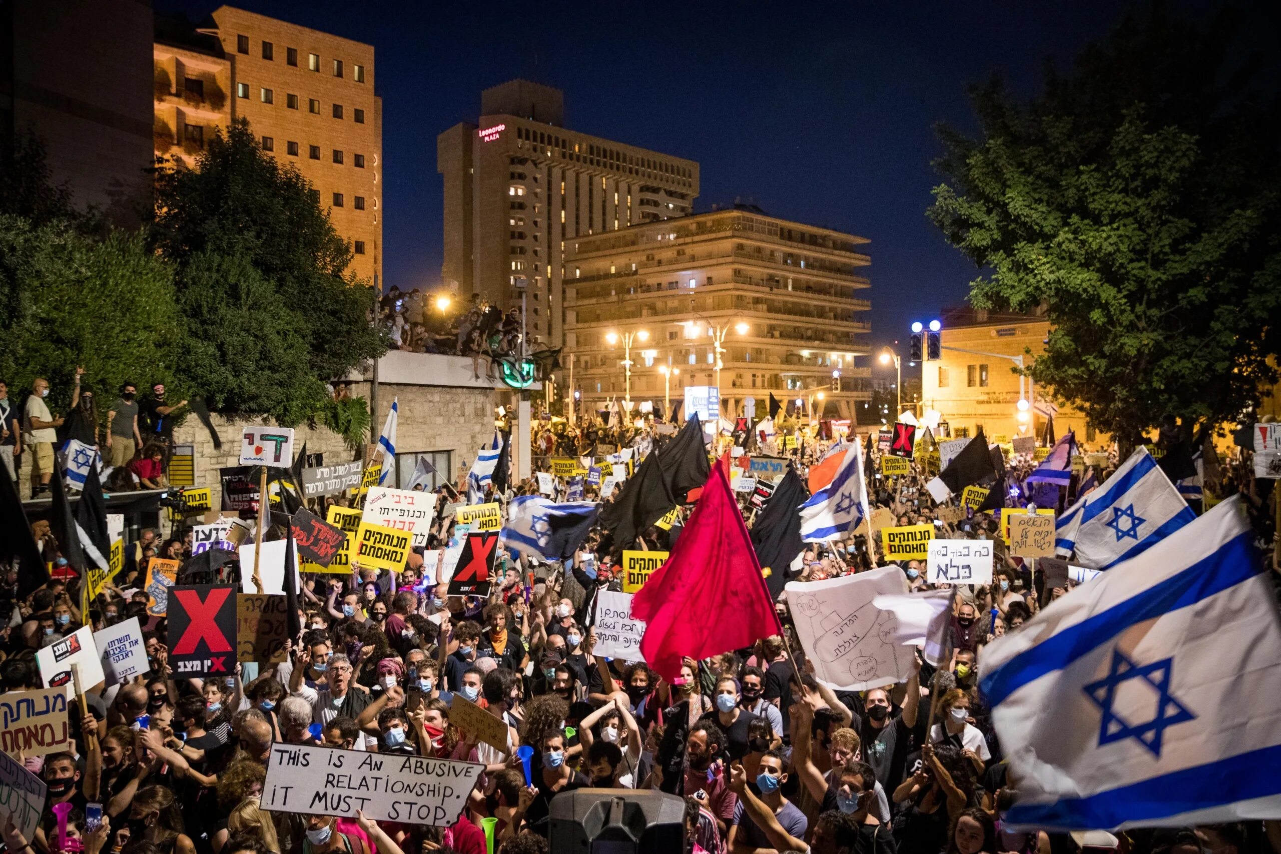 Демонстрации в израиле. Израильские митинги. Протестующие израиля. Митинг в тель авиве. Протесты в израиле 2023.
