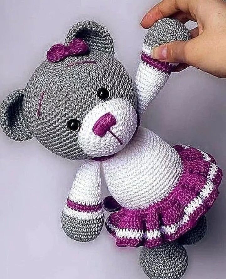 Pretty Bunny amigurumi in pink dress - Amigurumi Today Conejito de ganchillo, Ga